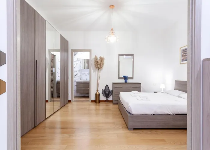 Boutique Houses - In The Heart Of Navigli
